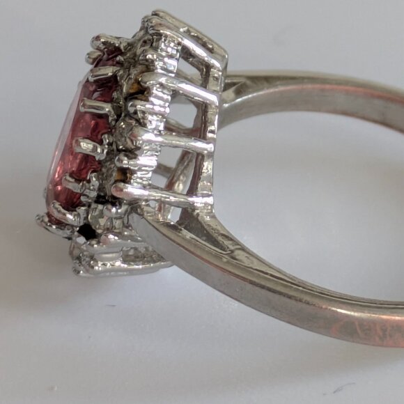 1900 Custom Princess cut glass red stone ring. - Picture 6 of 10